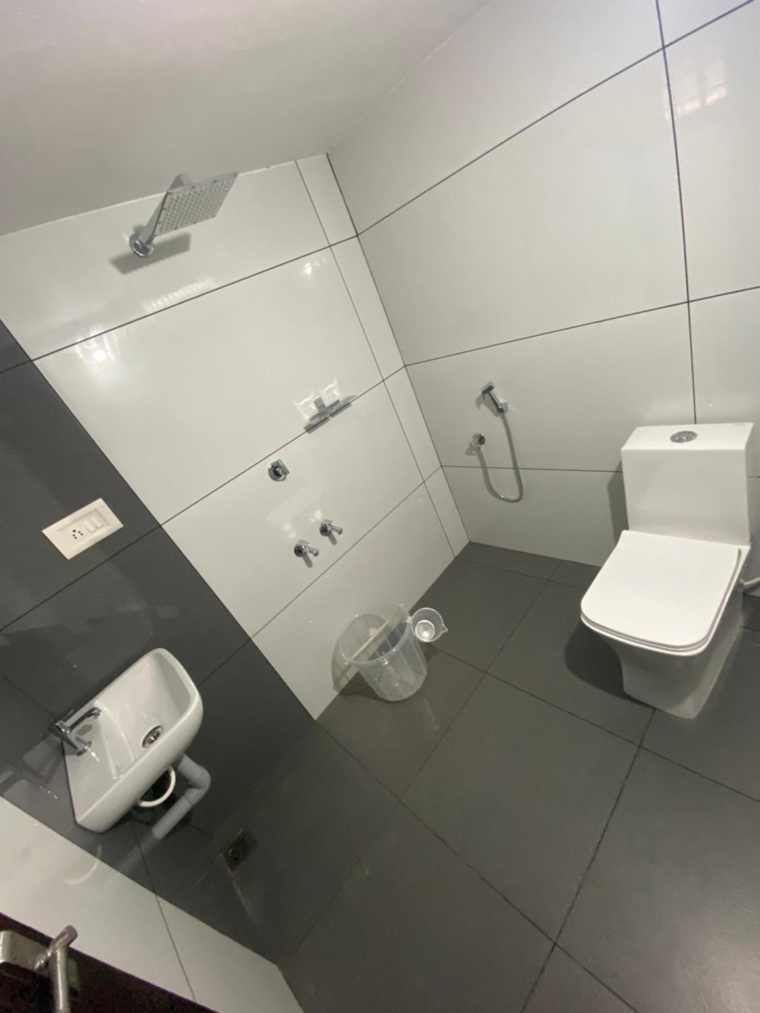 Ebs Guest House Недумбассери Экстерьер фото